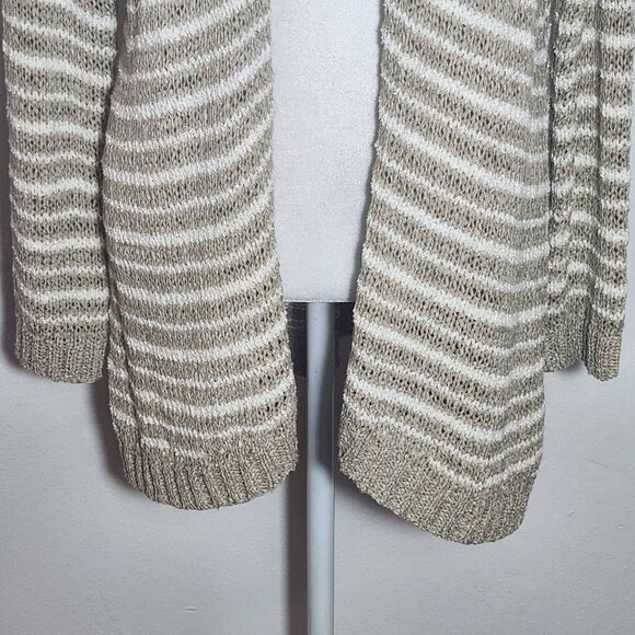 Soft Surroundings Tan and White Stripe Knit Cardigan Sweater Size Petite Small - Picture 4 of 9